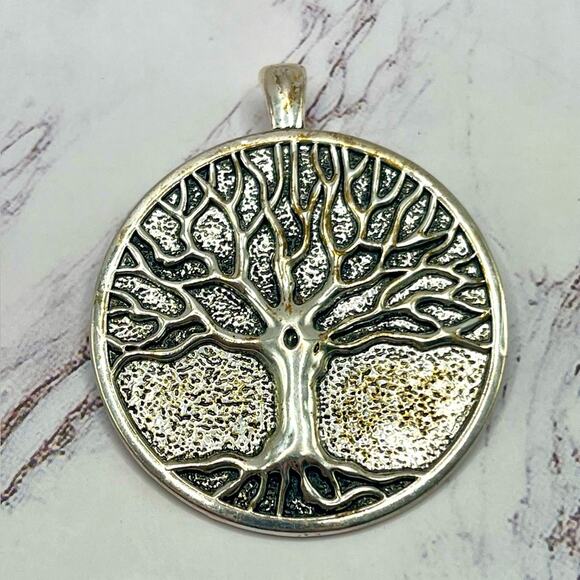 Tree of Life large silver tone pendant - Picture 1 of 6